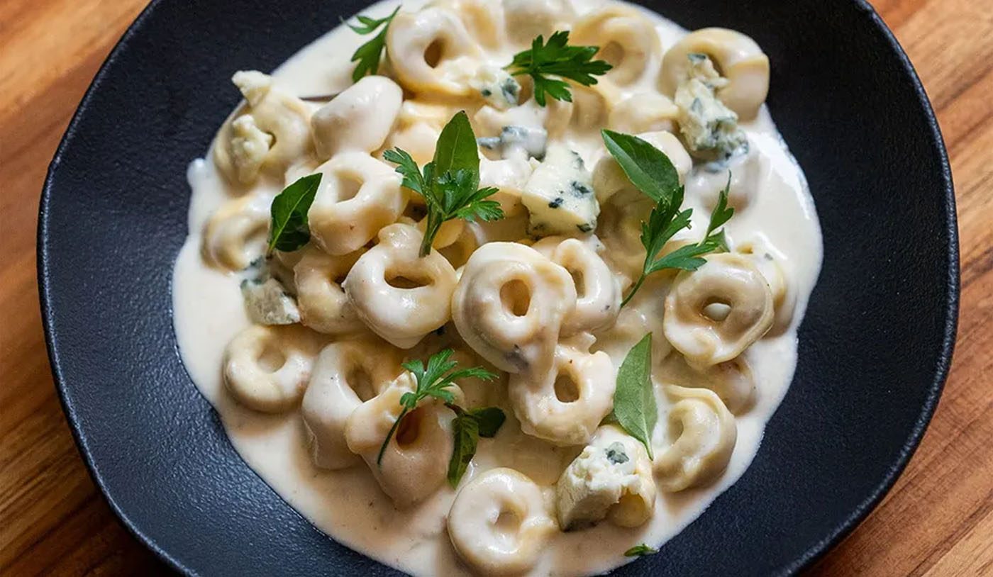 Como fazer molho de queijo parmesão 